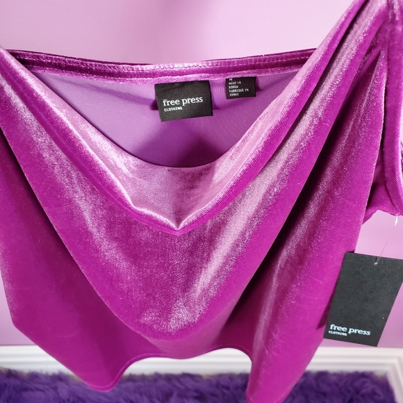 NWT Magenta Velvet Cami - Picture 4 of 6